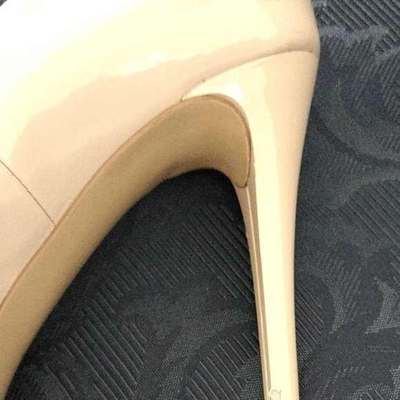 Guess Classic Nude Beige Pumps Peep Toe Platform Stiletto - Picture 6 of 7